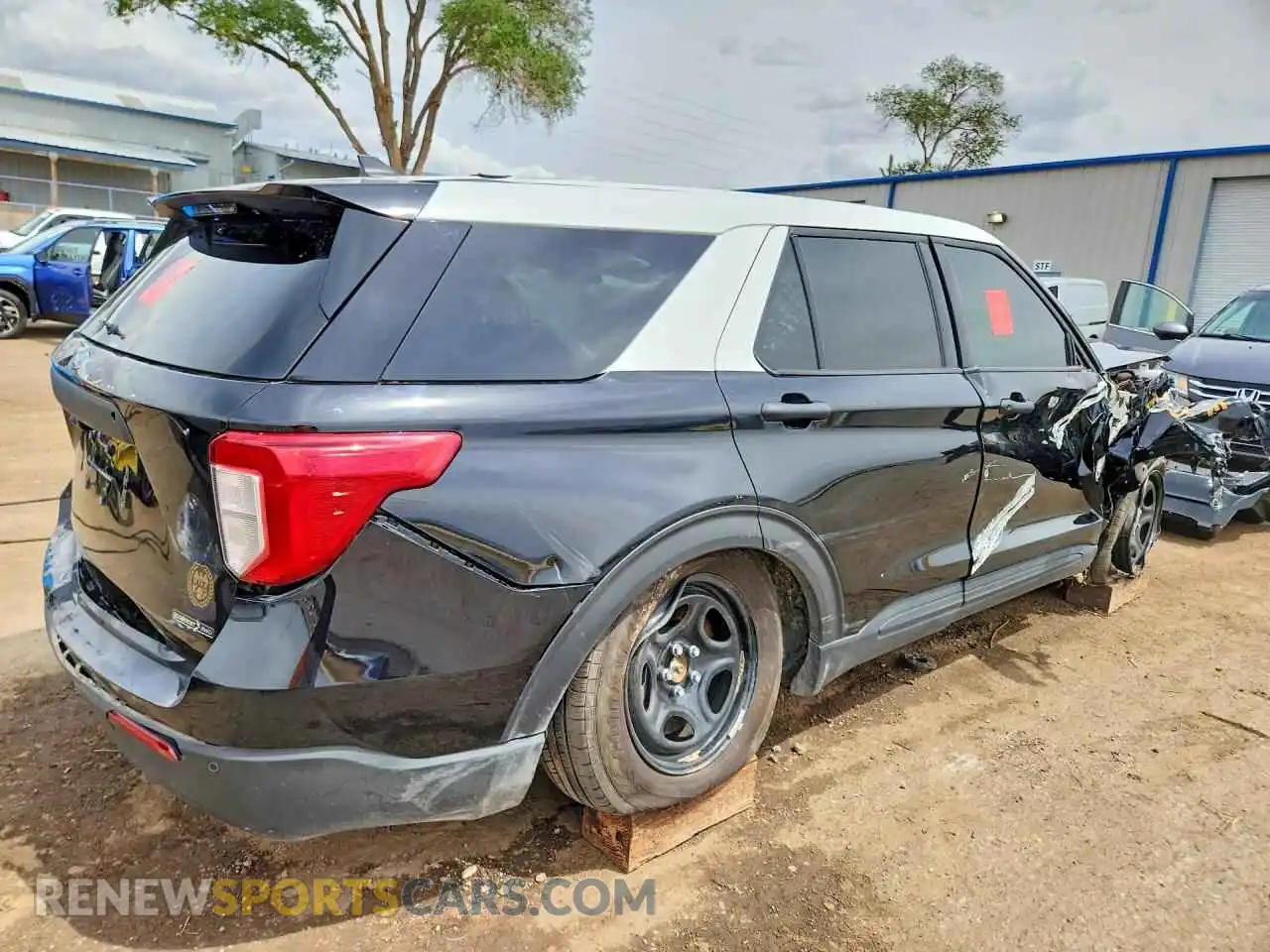 3 fotografías del automóvil dañado 1FM5K8AC5RGA26262 FORD EXPLORER 2024