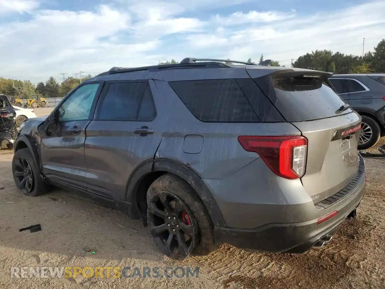 2 Photograph of a damaged car 1FM5K8GC1RGA67320 FORD EXPLORER 2024