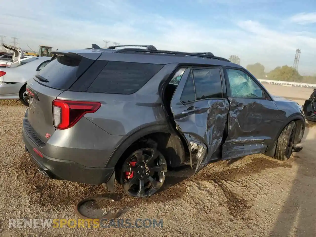 3 Photograph of a damaged car 1FM5K8GC1RGA67320 FORD EXPLORER 2024