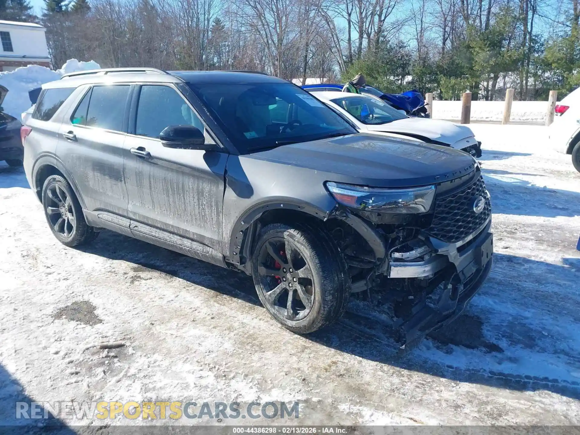 1 Photograph of a damaged car 1FM5K8GC8RGA72000 FORD EXPLORER 2024