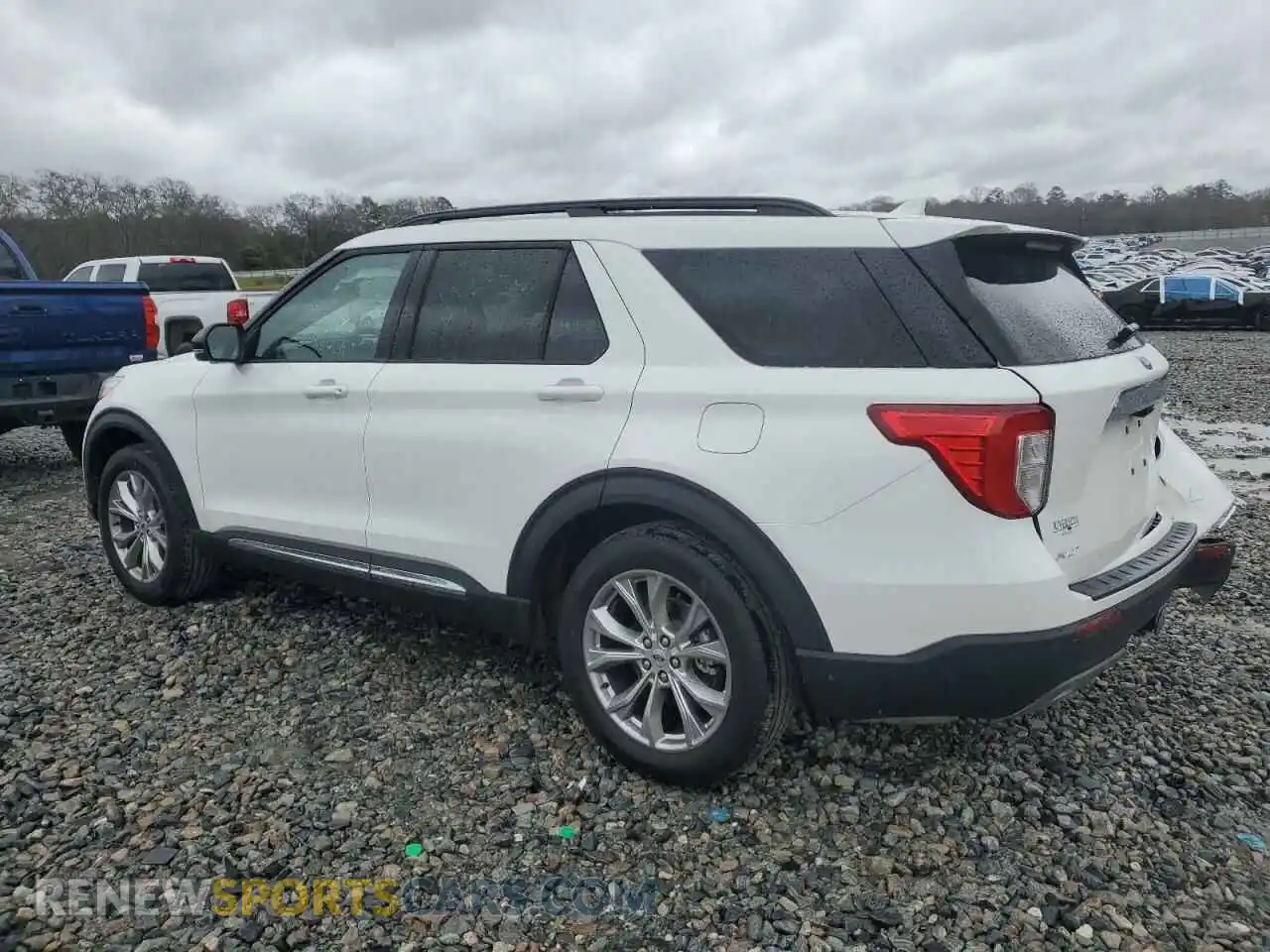 2 Photograph of a damaged car 1FMSK7DH0RGA83277 FORD EXPLORER 2024