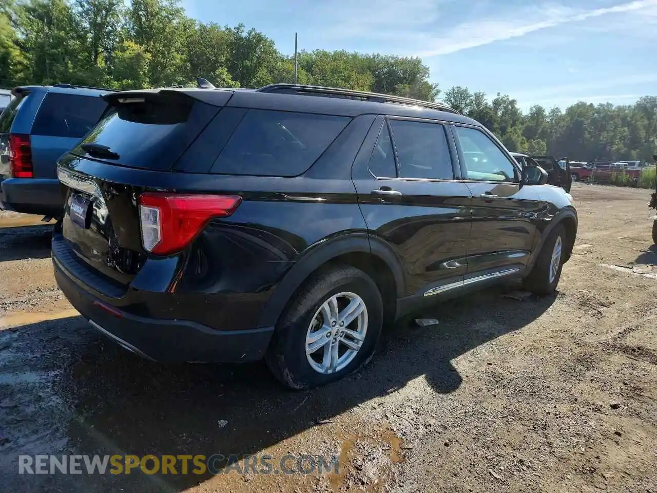 3 Фотография поврежденного автомобиля 1FMSK7DH2RGA04367 FORD EXPLORER 2024