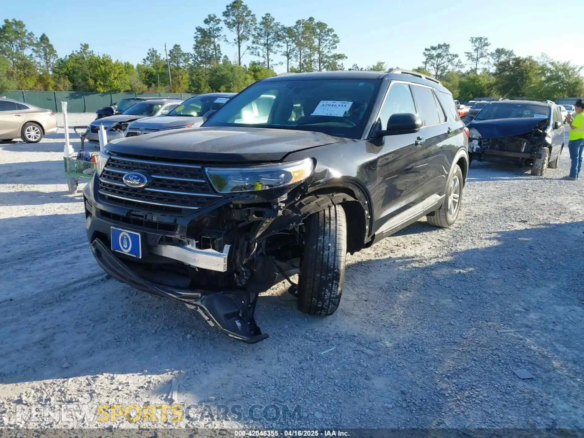 2 Photograph of a damaged car 1FMSK7DH2RGA42696 FORD EXPLORER 2024