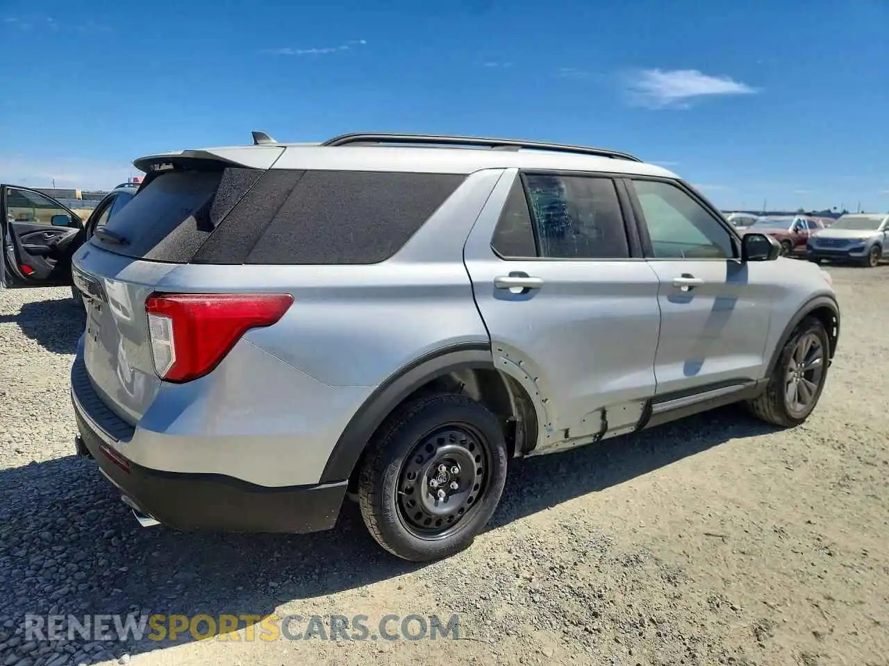 3 fotografías del automóvil dañado 1FMSK7DH3RGA84245 FORD EXPLORER 2024