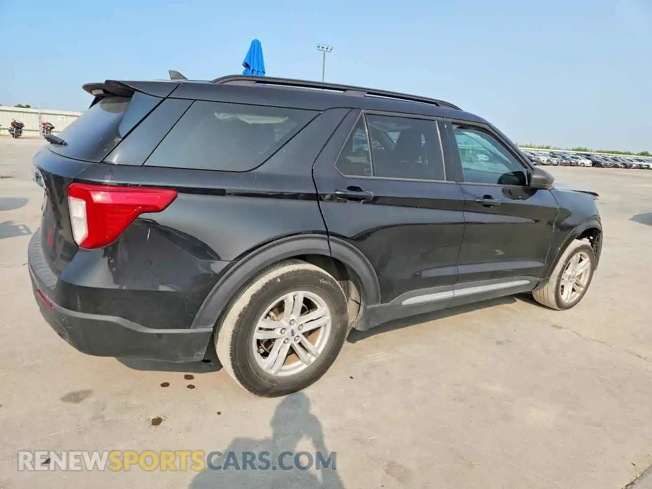 3 fotografías del automóvil dañado 1FMSK7DHXRGA36984 FORD EXPLORER 2024