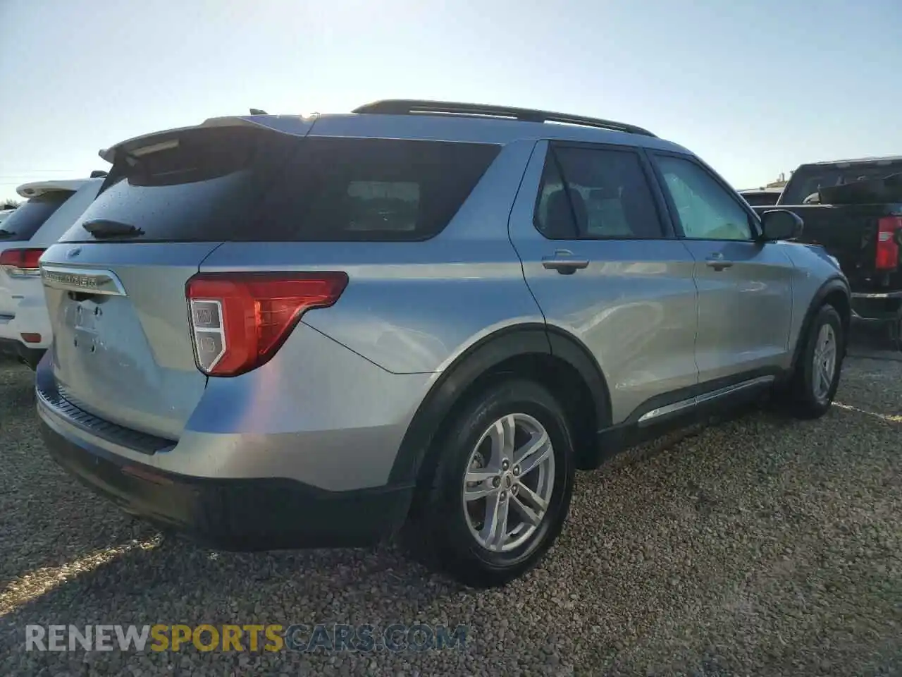 3 Photograph of a damaged car 1FMSK7DHXRGA69368 FORD EXPLORER 2024