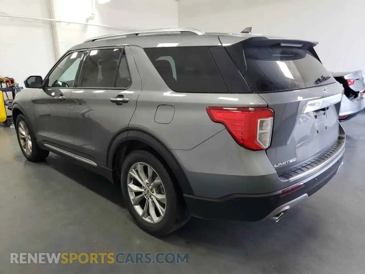 2 Photograph of a damaged car 1FMSK7FH7RGA29195 FORD EXPLORER 2024