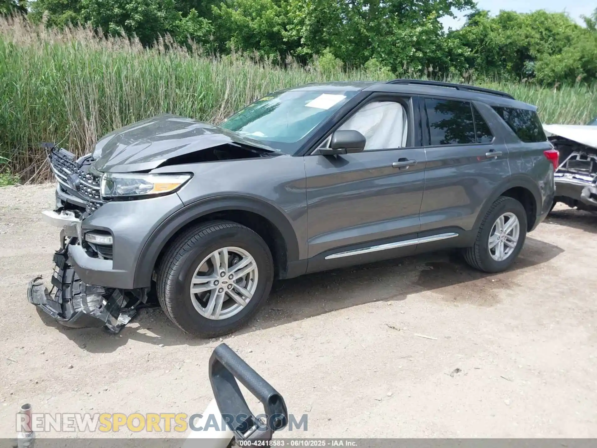 2 Photograph of a damaged car 1FMSK8DH0RGA58675 FORD EXPLORER 2024
