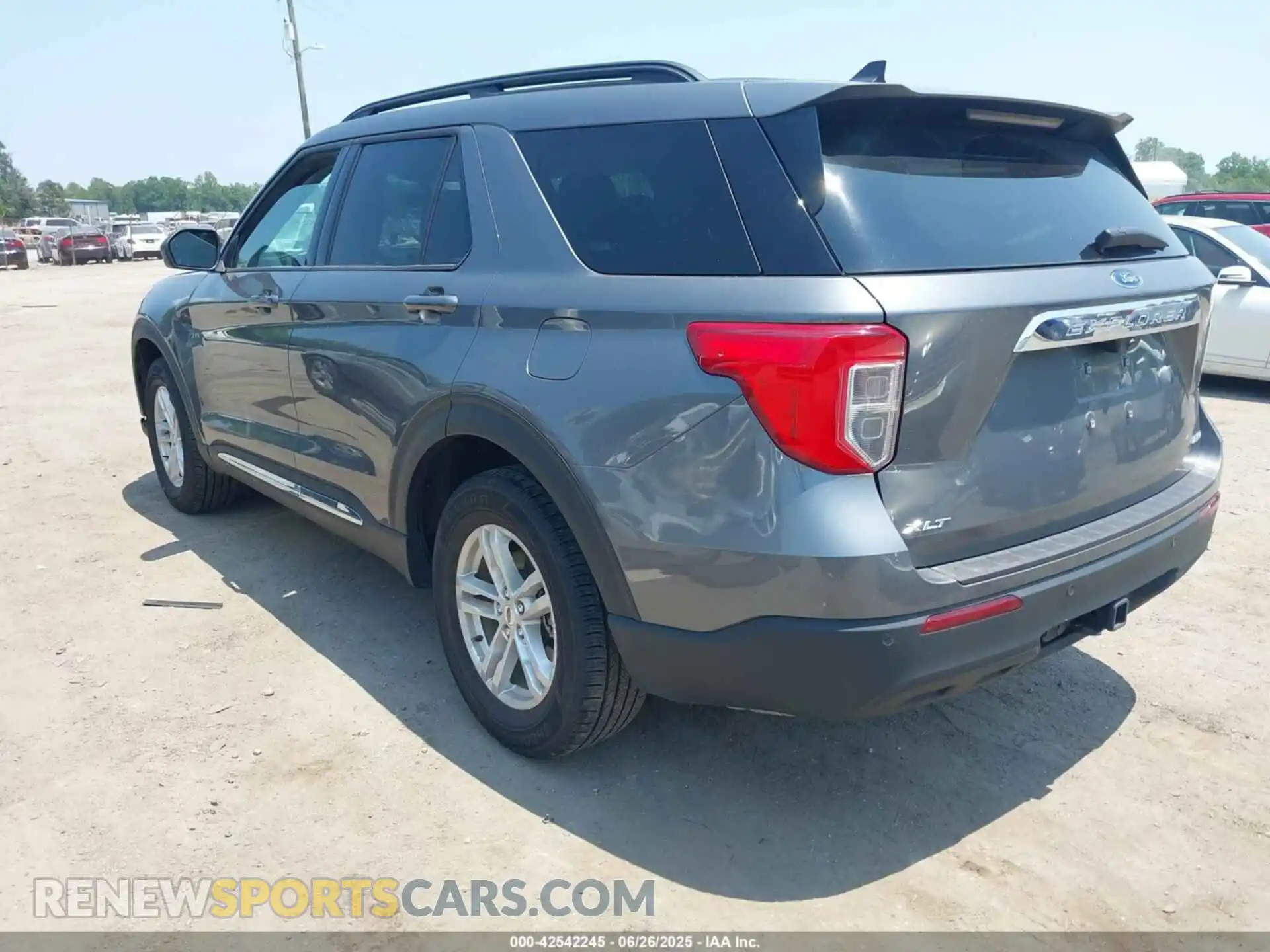 3 Photograph of a damaged car 1FMSK8DH1RGA69457 FORD EXPLORER 2024