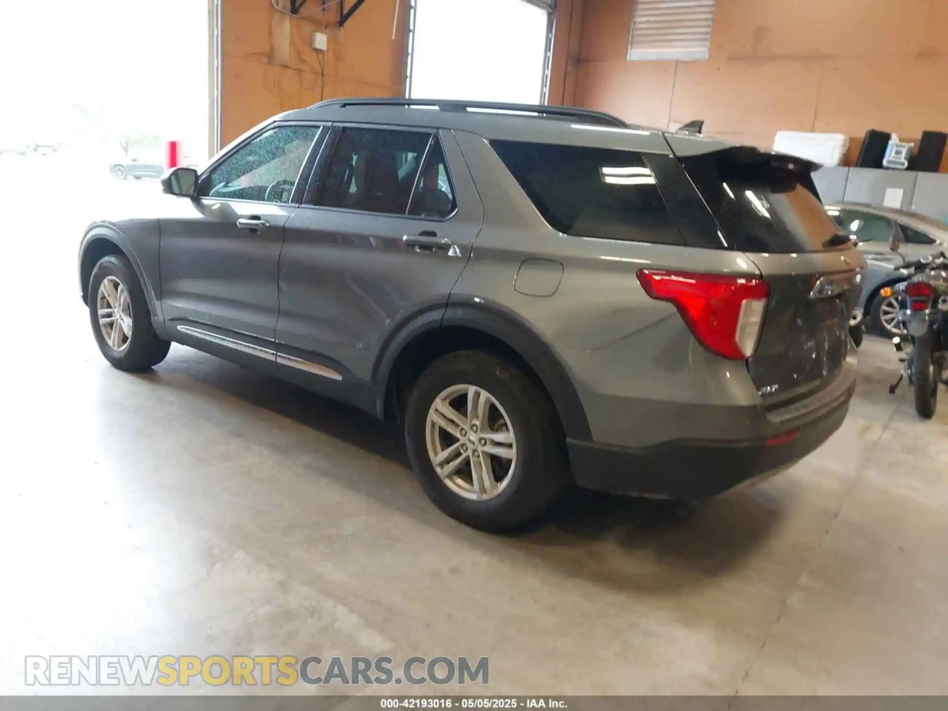 3 Photograph of a damaged car 1FMSK8DH2RGA30120 FORD EXPLORER 2024