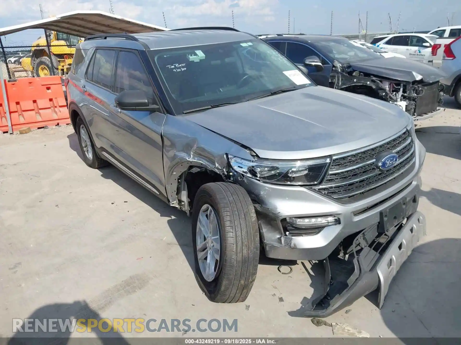 1 Photograph of a damaged car 1FMSK8DH8RGA30882 FORD EXPLORER 2024