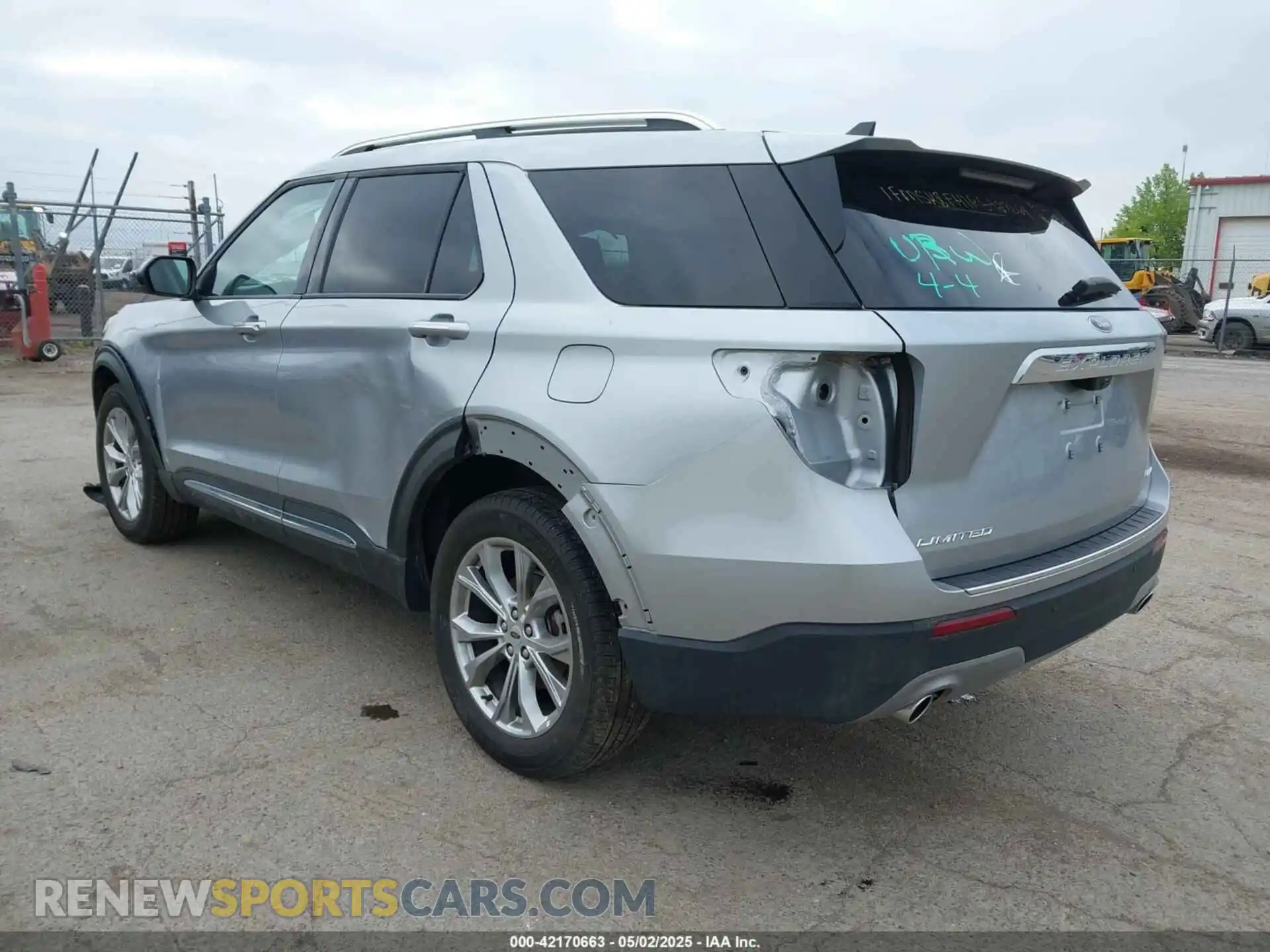 3 Photograph of a damaged car 1FMSK8FH1RGA28064 FORD EXPLORER 2024