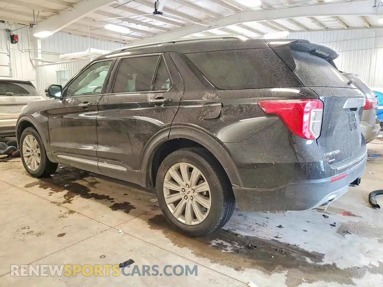 2 fotografías del automóvil dañado 1FMSK8FH5RGA45417 FORD EXPLORER 2024