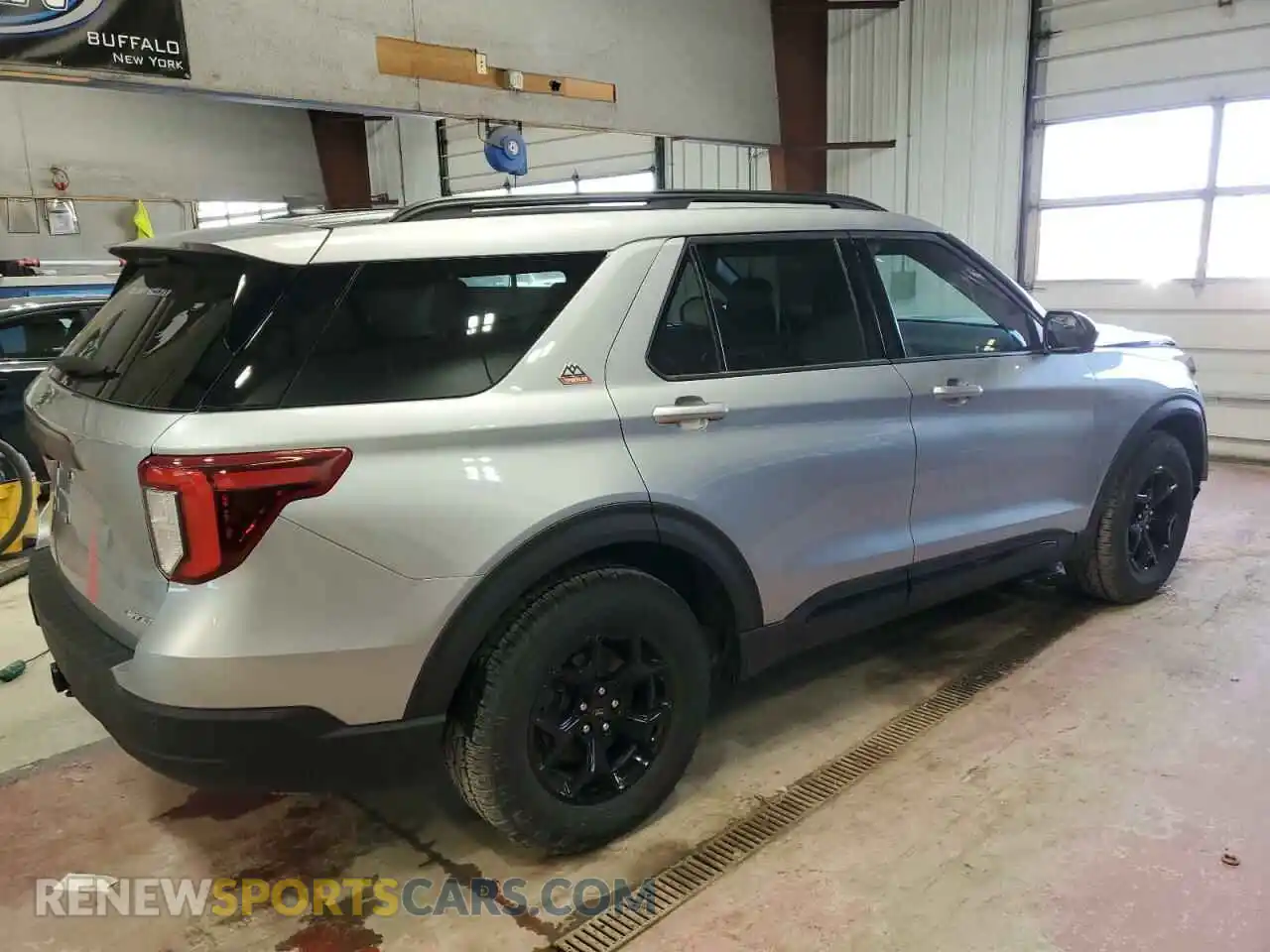 3 Photograph of a damaged car 1FMSK8JH8RGA42163 FORD EXPLORER 2024
