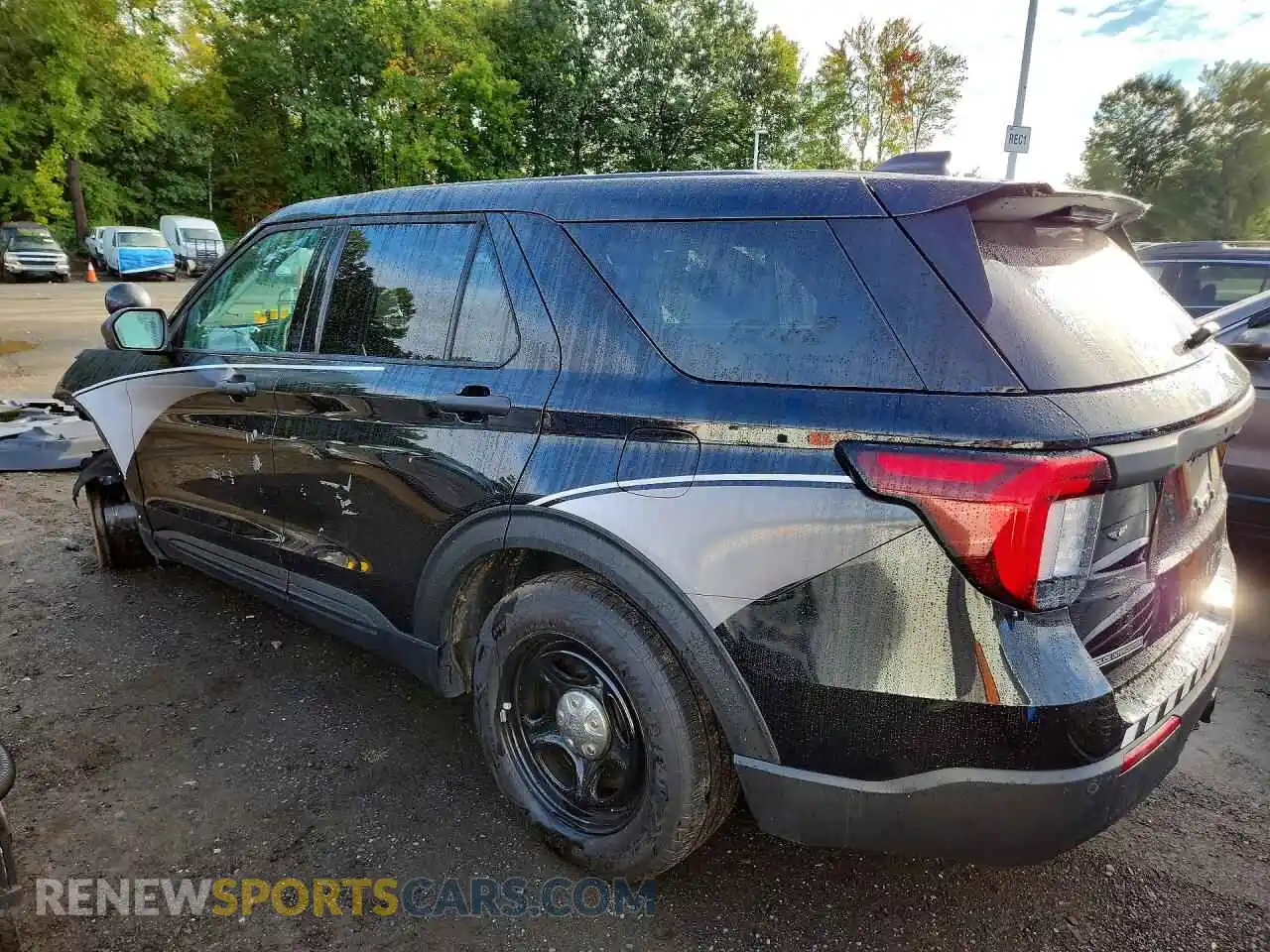 2 fotografías del automóvil dañado 1FM5K8AB9SGB07486 FORD EXPLORER 2025