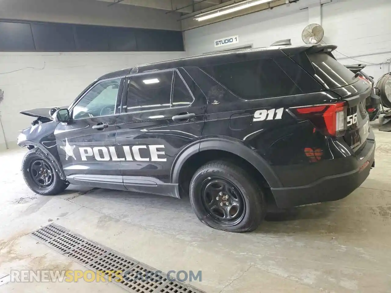 2 Photograph of a damaged car 1FM5K8AW5SGA74022 FORD EXPLORER 2025