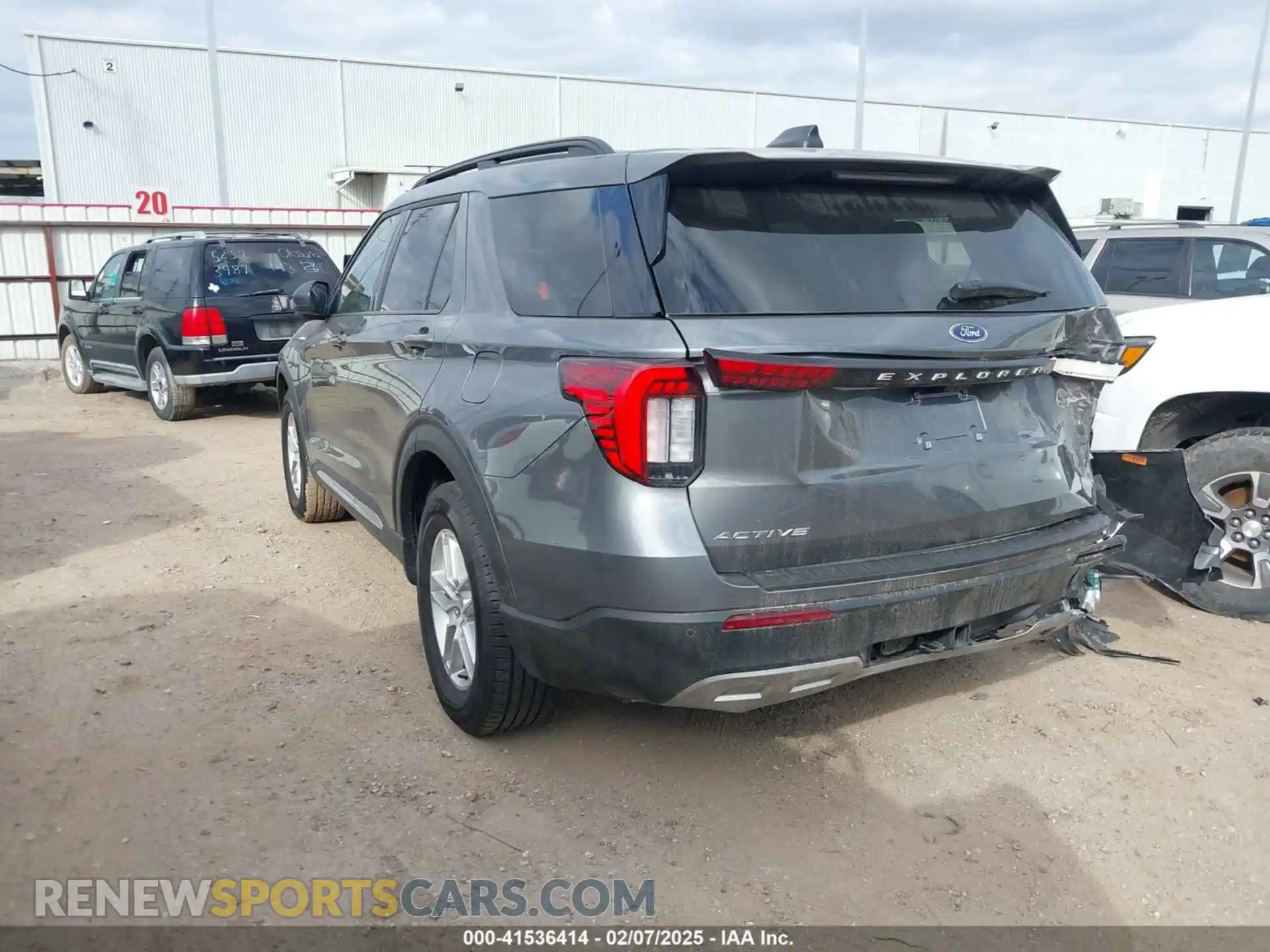 3 Photograph of a damaged car 1FMUK7DH2SGA07588 FORD EXPLORER 2025