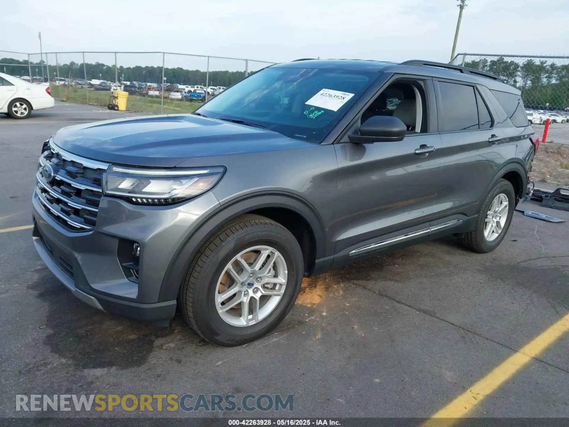2 Photograph of a damaged car 1FMUK7DH4SGA37188 FORD EXPLORER 2025