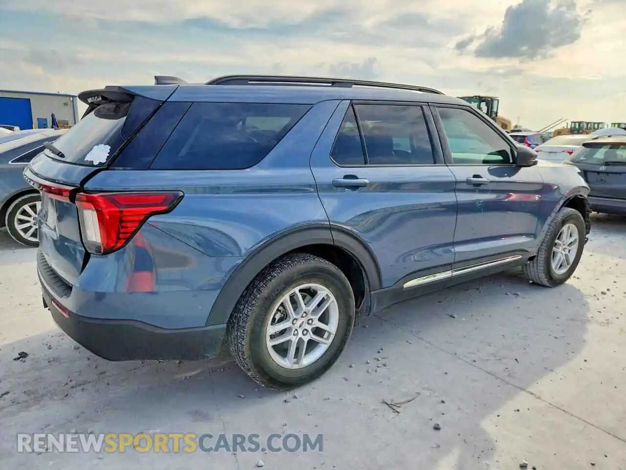 3 Photograph of a damaged car 1FMUK7DH8SGA24024 FORD EXPLORER 2025
