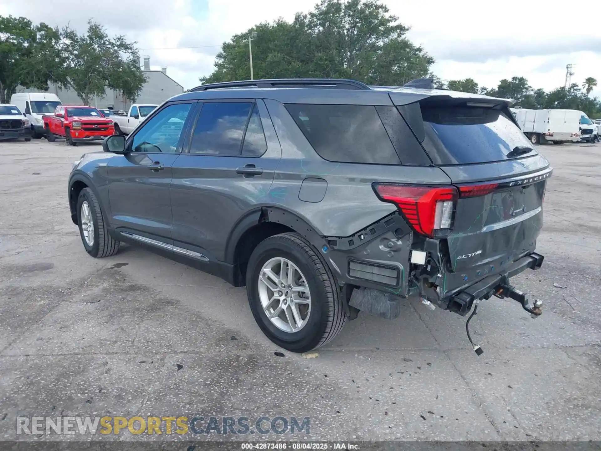 3 Photograph of a damaged car 1FMUK7DH9SGA03246 FORD EXPLORER 2025