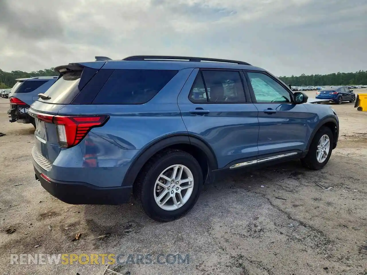 3 fotografías del automóvil dañado 1FMUK7DHXSGA81776 FORD EXPLORER 2025