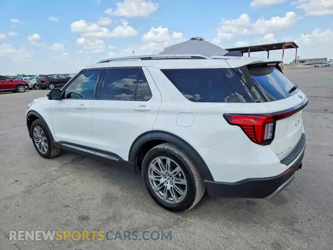 2 fotografías del automóvil dañado 1FMUK7HH9SGC85351 FORD EXPLORER 2025