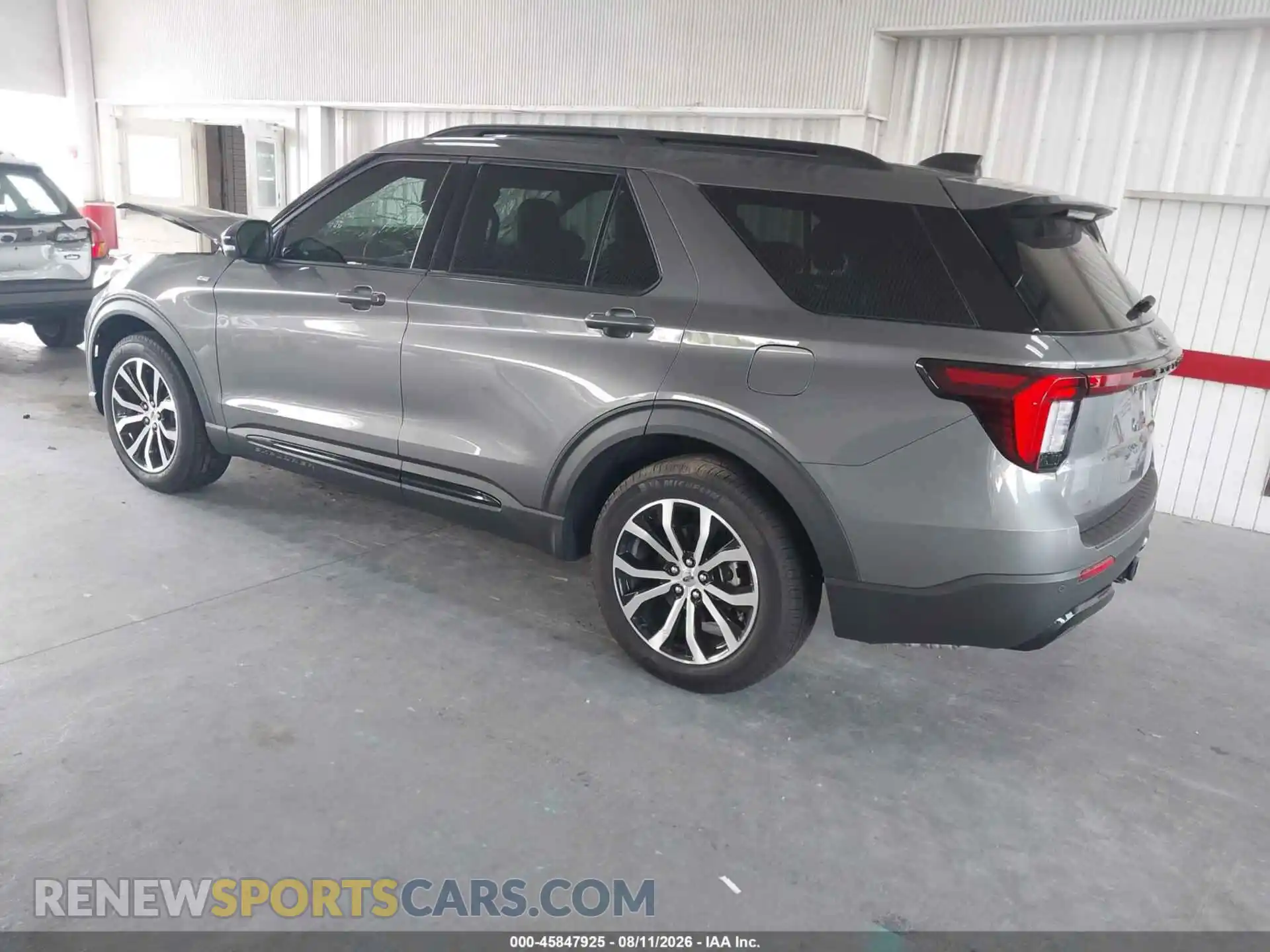 3 Фотография поврежденного автомобиля 1FMUK7KHXSGC17505 FORD EXPLORER 2025