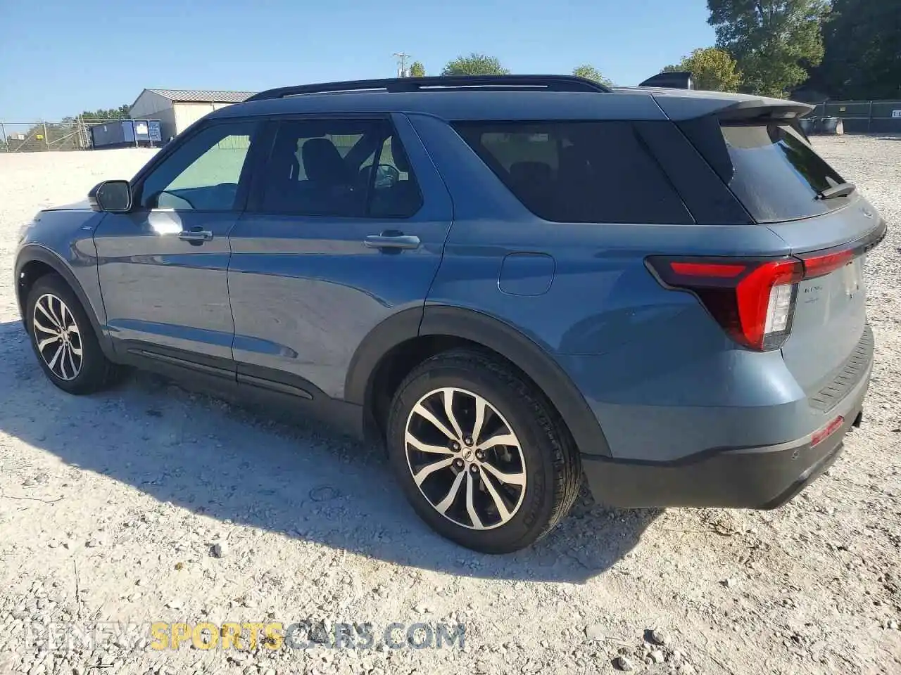 2 Photograph of a damaged car 1FMUK7KHXSGC93905 FORD EXPLORER 2025