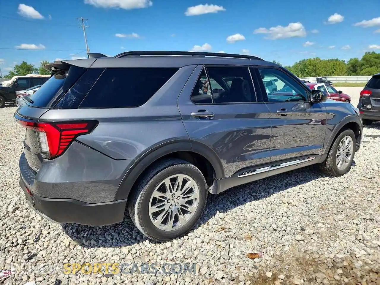 3 Photograph of a damaged car 1FMUK8DH7SGA23338 FORD EXPLORER 2025