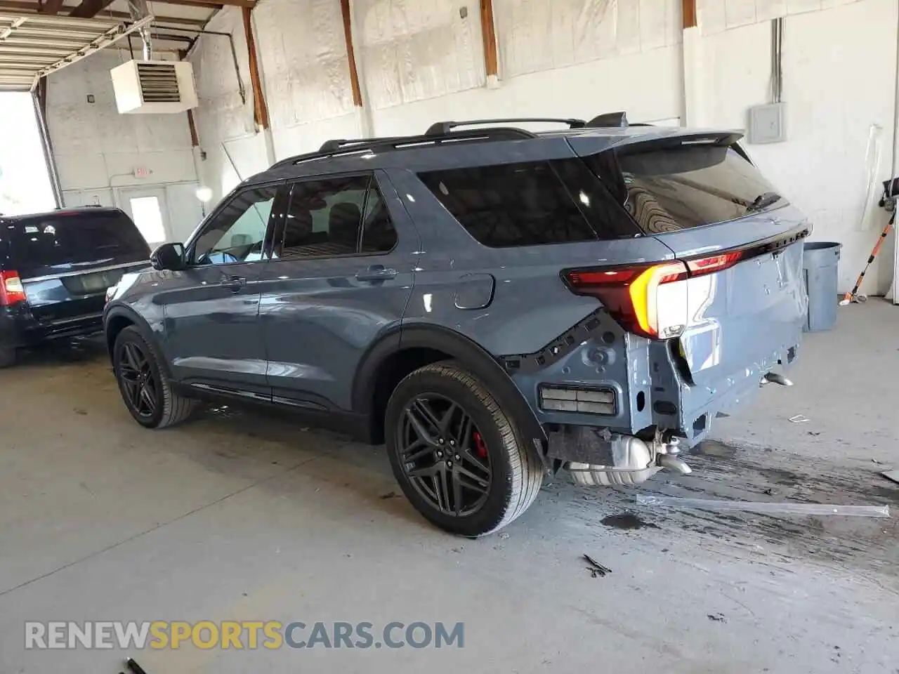 2 Photograph of a damaged car 1FMUK8KH0SGC07099 FORD EXPLORER 2025