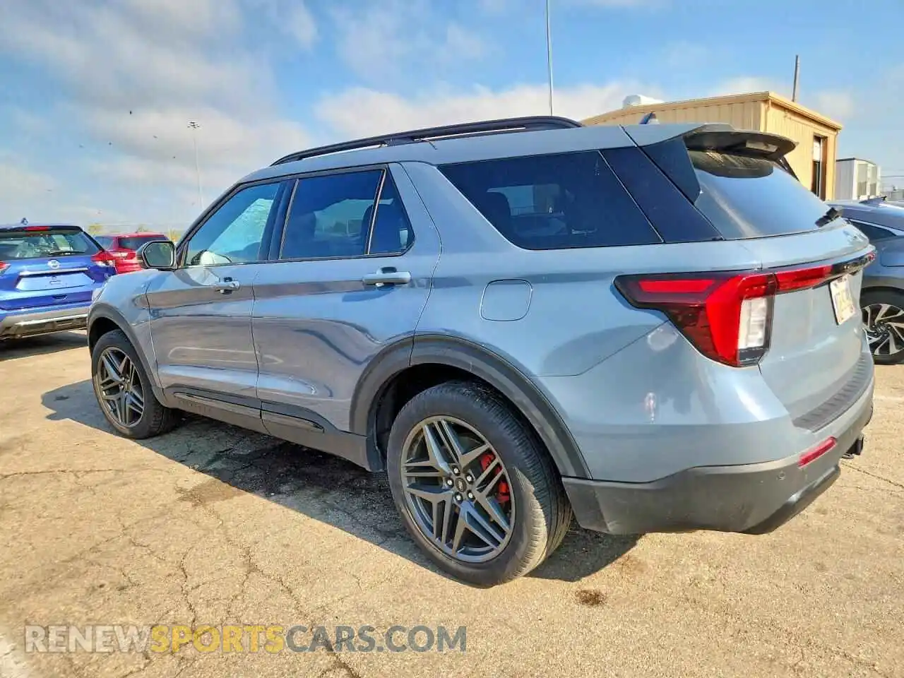 2 Фотография поврежденного автомобиля 1FMUK8KH2SGC04785 FORD EXPLORER 2025
