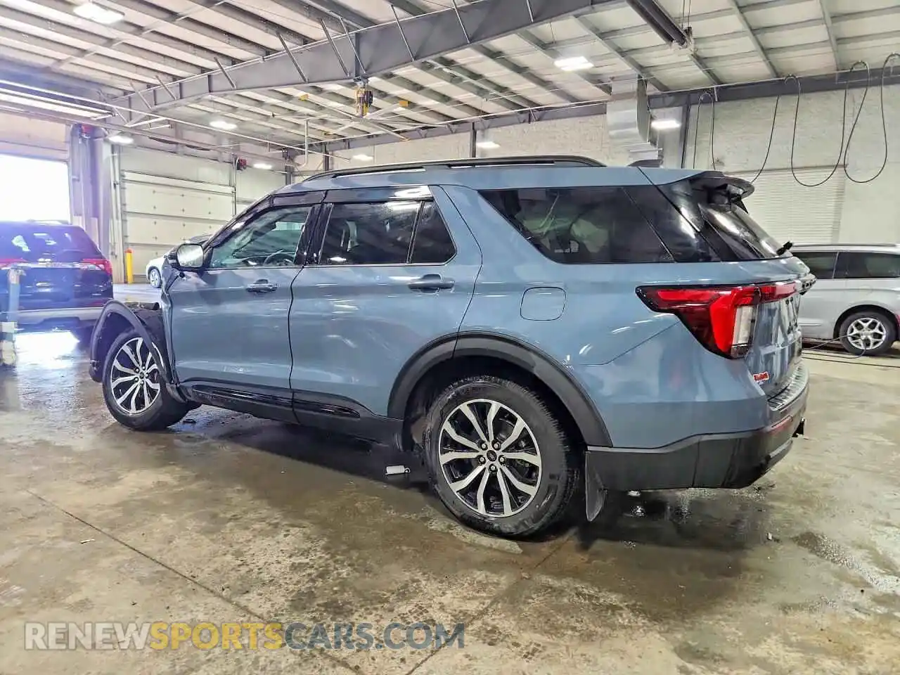 2 Photograph of a damaged car 1FMUK8KH5SGA39069 FORD EXPLORER 2025