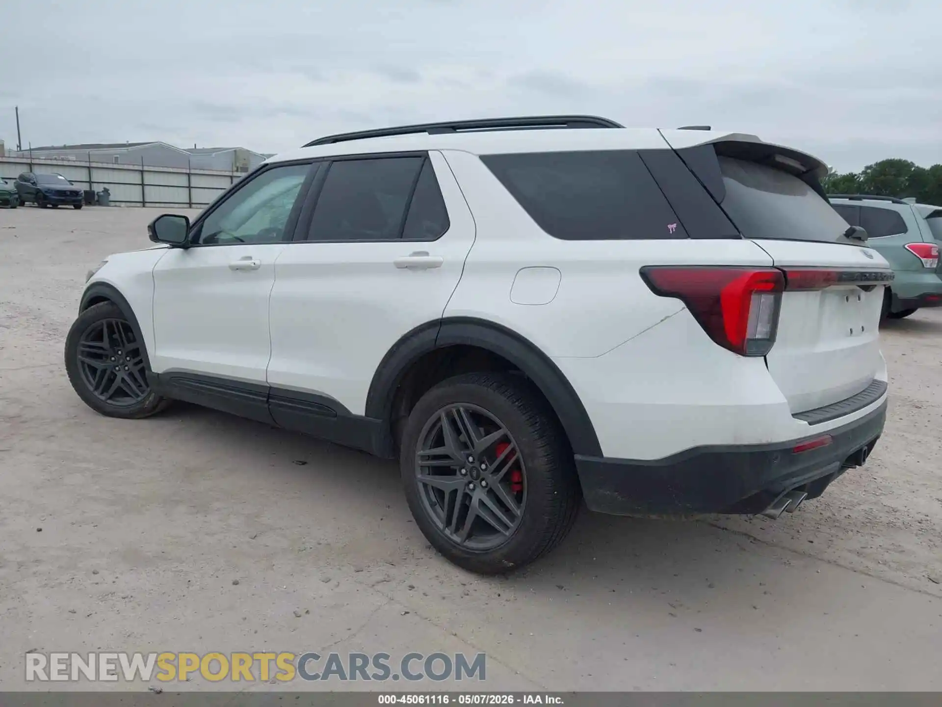 3 Photograph of a damaged car 1FMWK8GC0SGC67261 FORD EXPLORER 2025