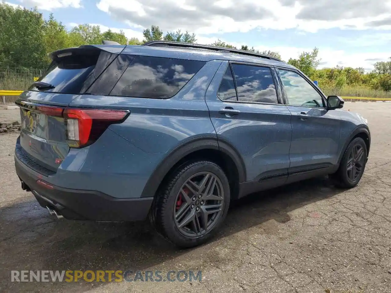 3 Photograph of a damaged car 1FMWK8GC4SGC63942 FORD EXPLORER 2025