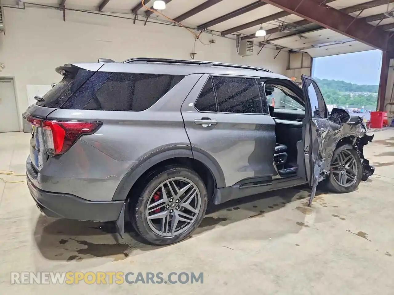 3 Photograph of a damaged car 1FMWK8GC5SGA92134 FORD EXPLORER 2025
