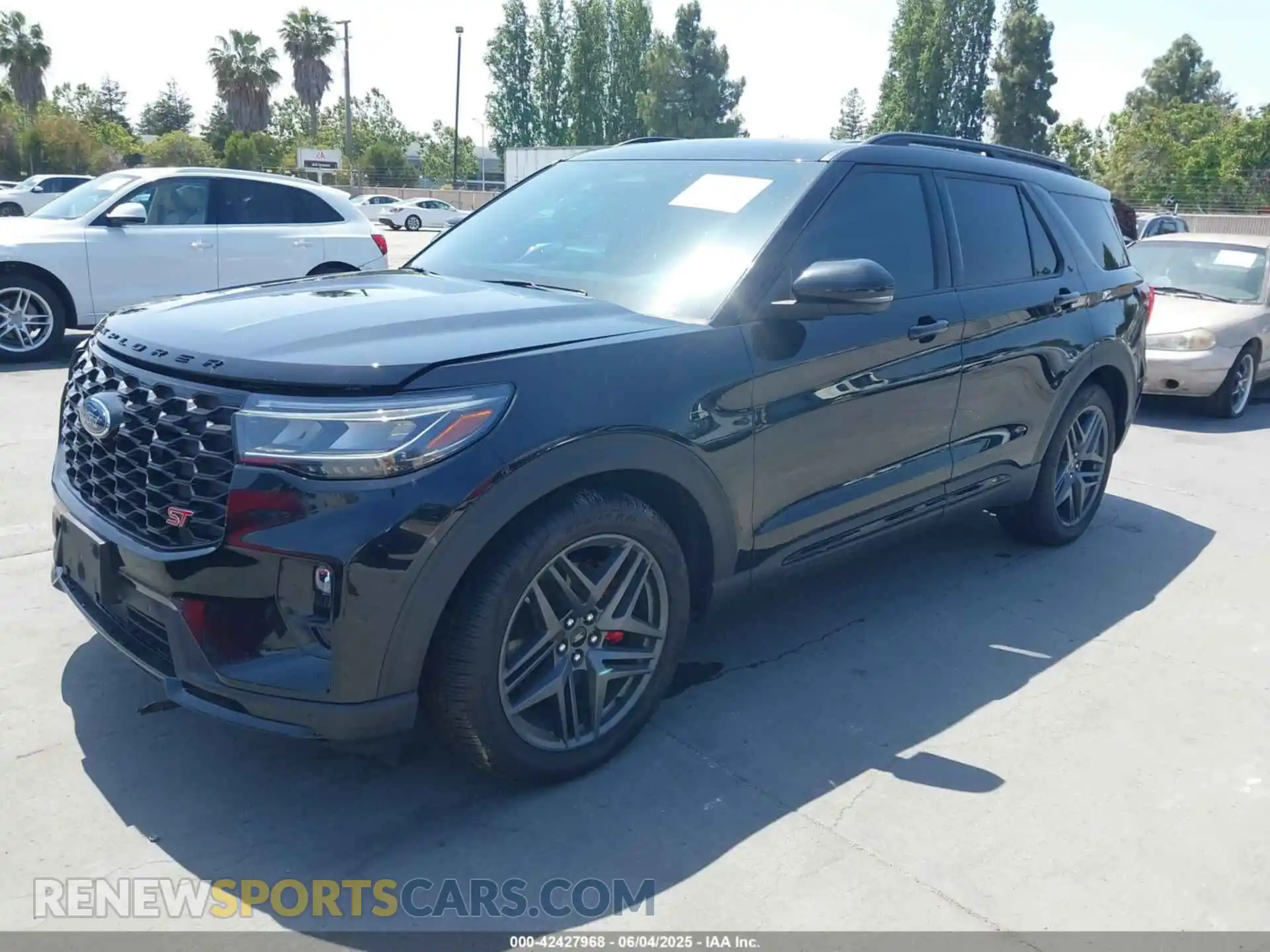 2 Фотография поврежденного автомобиля 1FMWK8GC8SGA29707 FORD EXPLORER 2025
