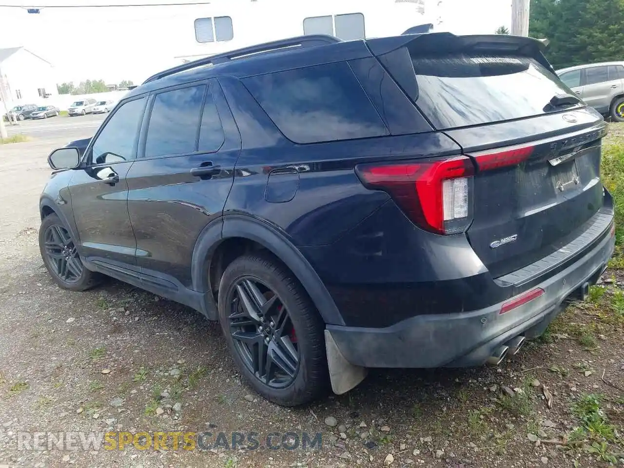 2 Photograph of a damaged car 1FMWK8GC8SGB39902 FORD EXPLORER 2025