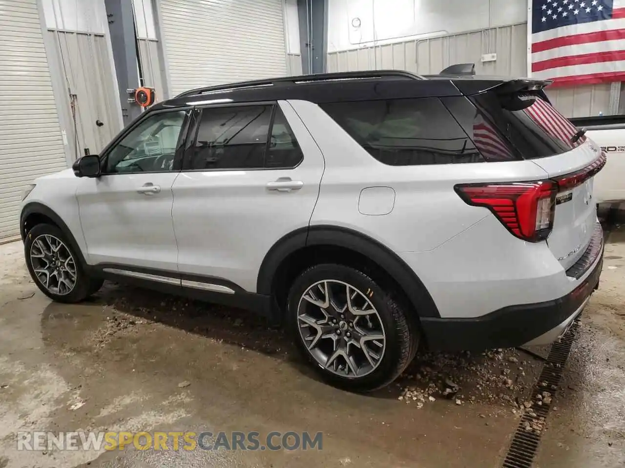 2 Photograph of a damaged car 1FMWK8HC1SGC55392 FORD EXPLORER 2025