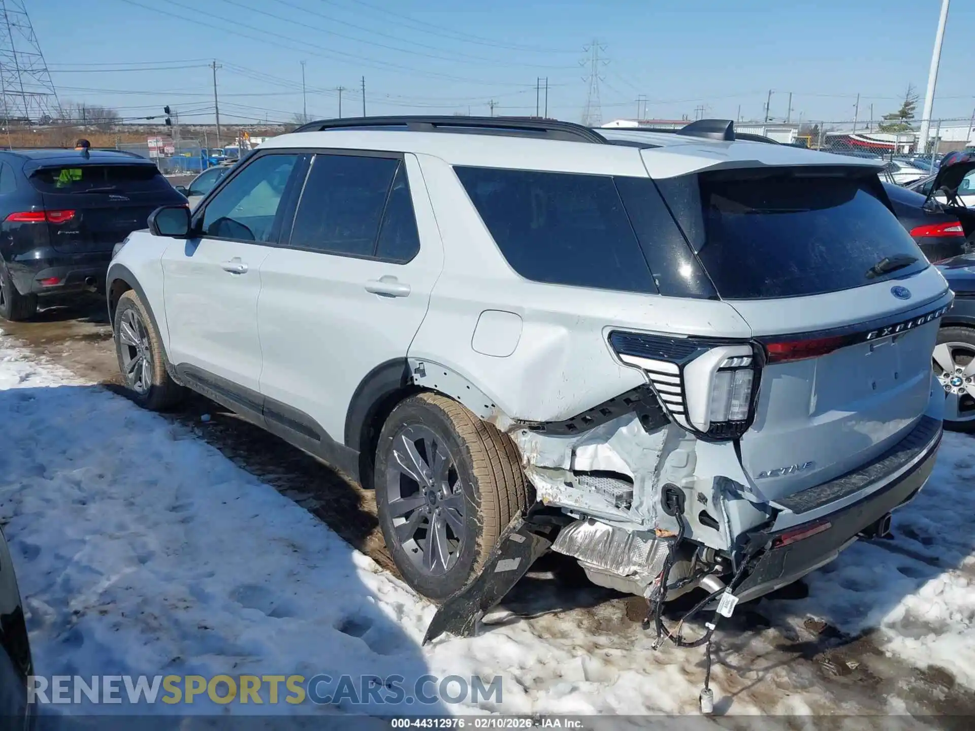 3 Фотография поврежденного автомобиля 1FMUK8DH1TGA29573 FORD EXPLORER 2026