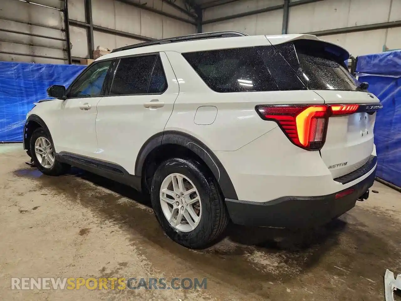 2 Фотография поврежденного автомобиля 1FMUK8DH8TGA35595 FORD EXPLORER 2026