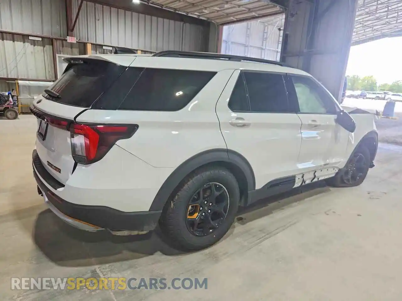 3 Photograph of a damaged car 1FMUK8JHXTGA85502 FORD EXPLORER 2026