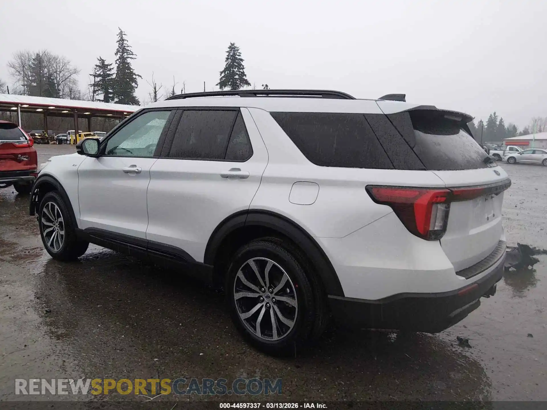 3 Фотография поврежденного автомобиля 1FMUK8KH6TGA55492 FORD EXPLORER 2026