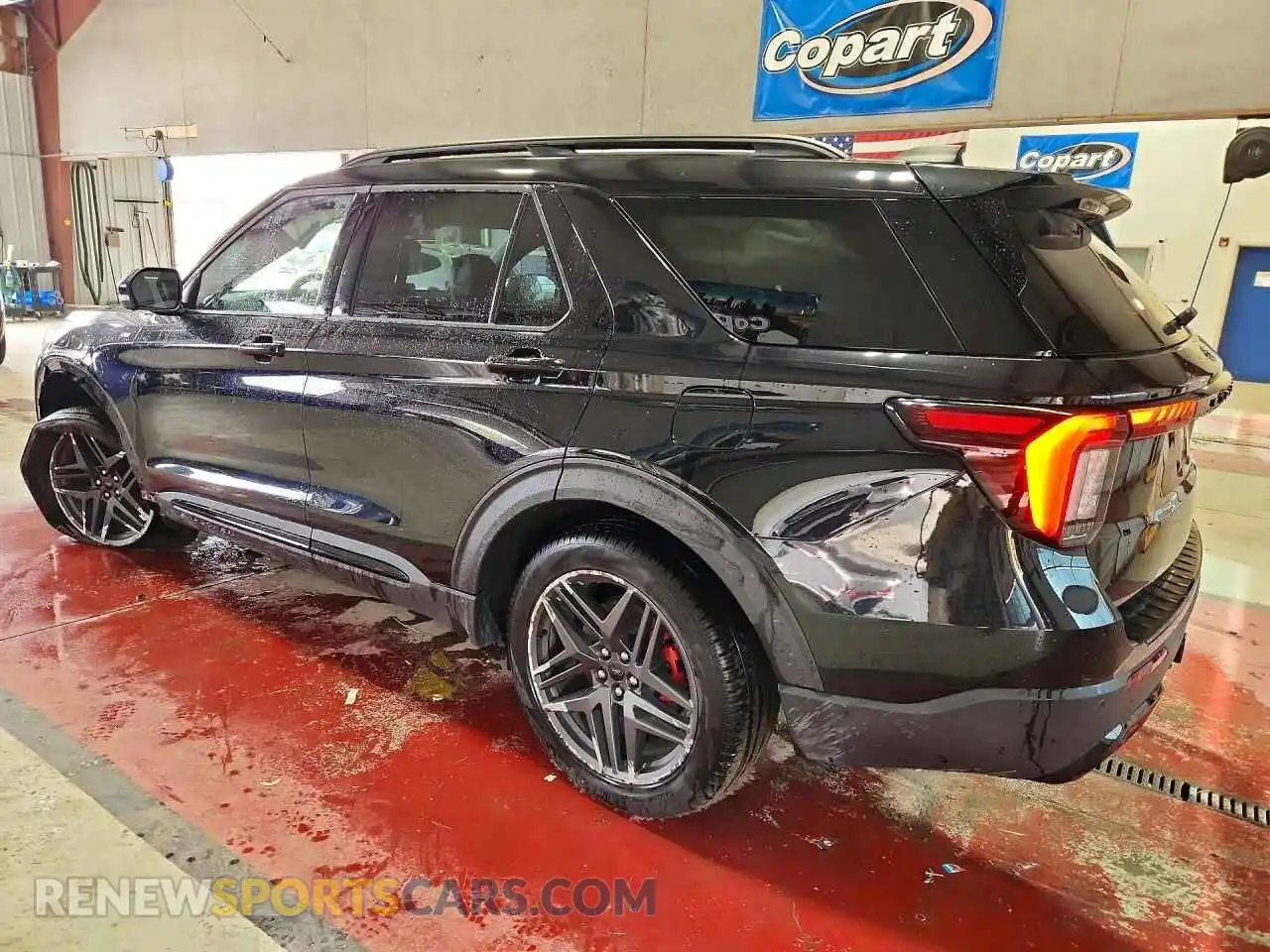 2 Фотография поврежденного автомобиля 1FMUK8KH8TGB77206 FORD EXPLORER 2026