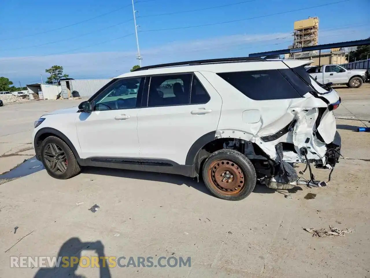 2 Photograph of a damaged car 1FMWK7GC4TGA10230 FORD EXPLORER 2026