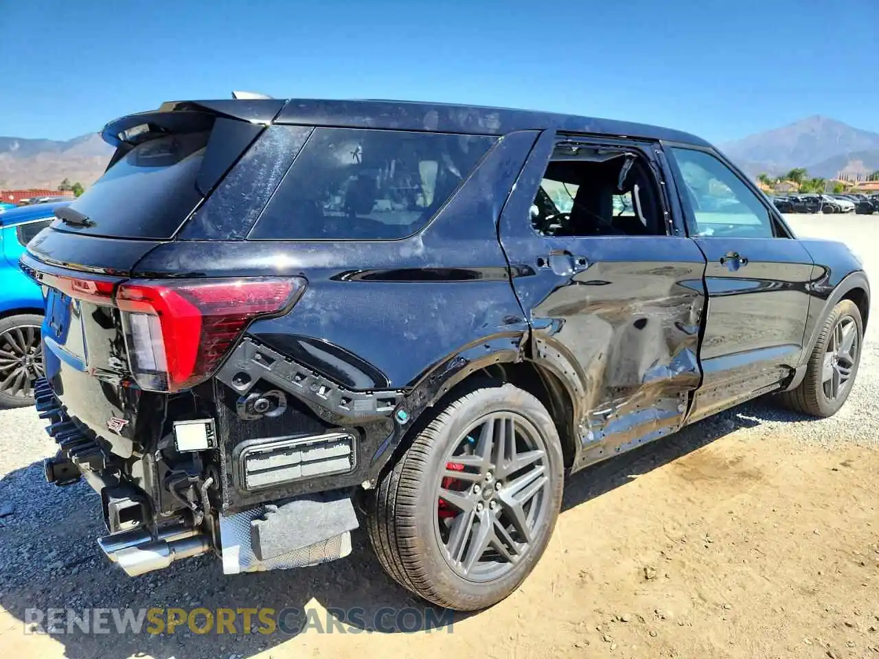 3 Фотография поврежденного автомобиля 1FMWK8GC8TGA46248 FORD EXPLORER 2026