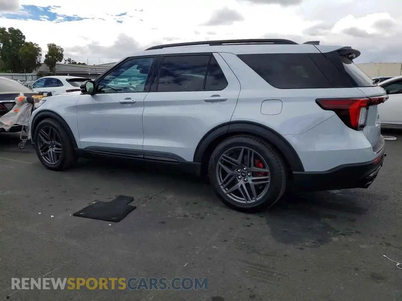 2 Photograph of a damaged car 1FMWK8GC8TGA85549 FORD EXPLORER 2026