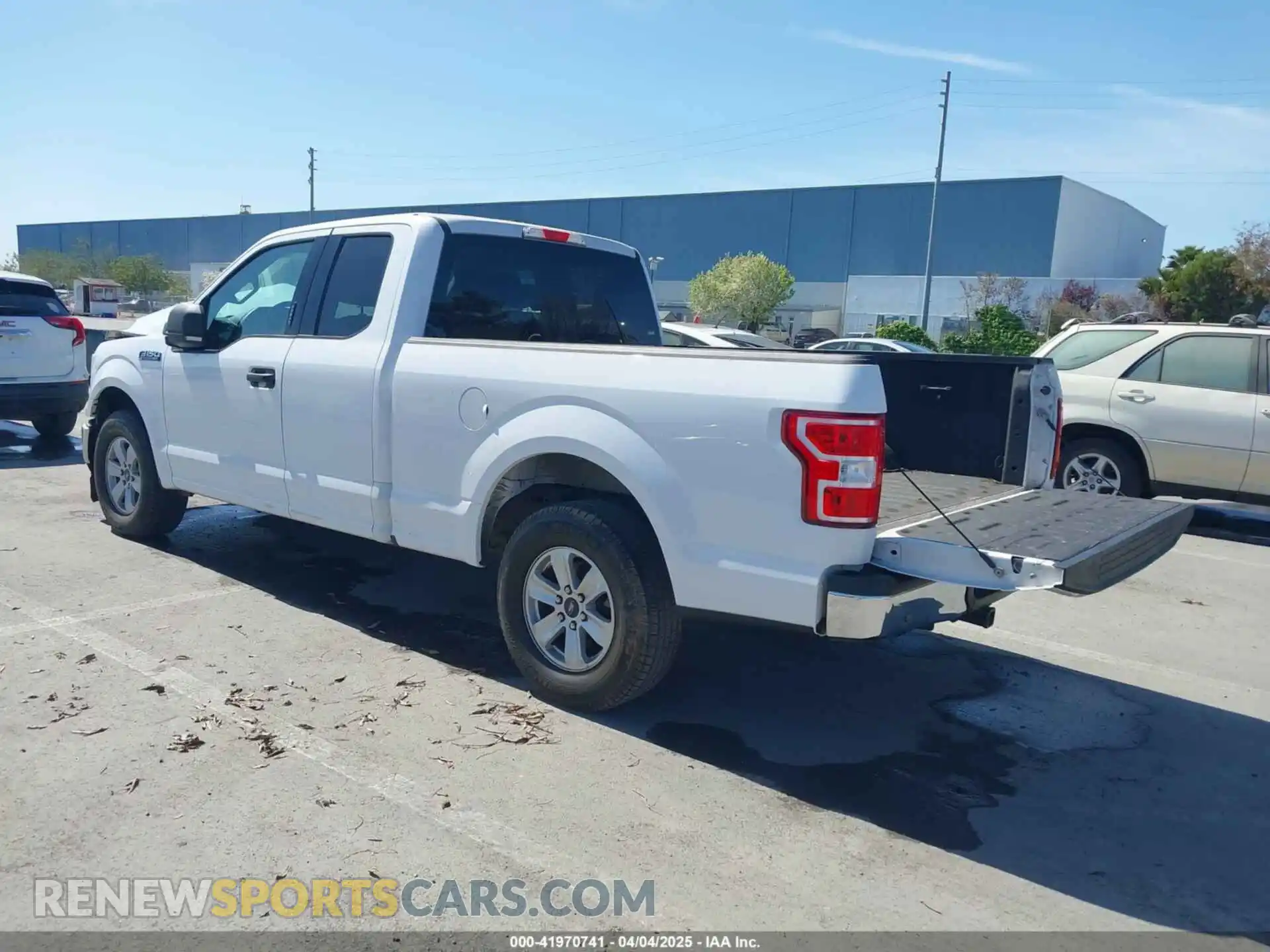 3 fotografías del automóvil dañado 1FTEX1CP2KKC22708 FORD F-150 2019