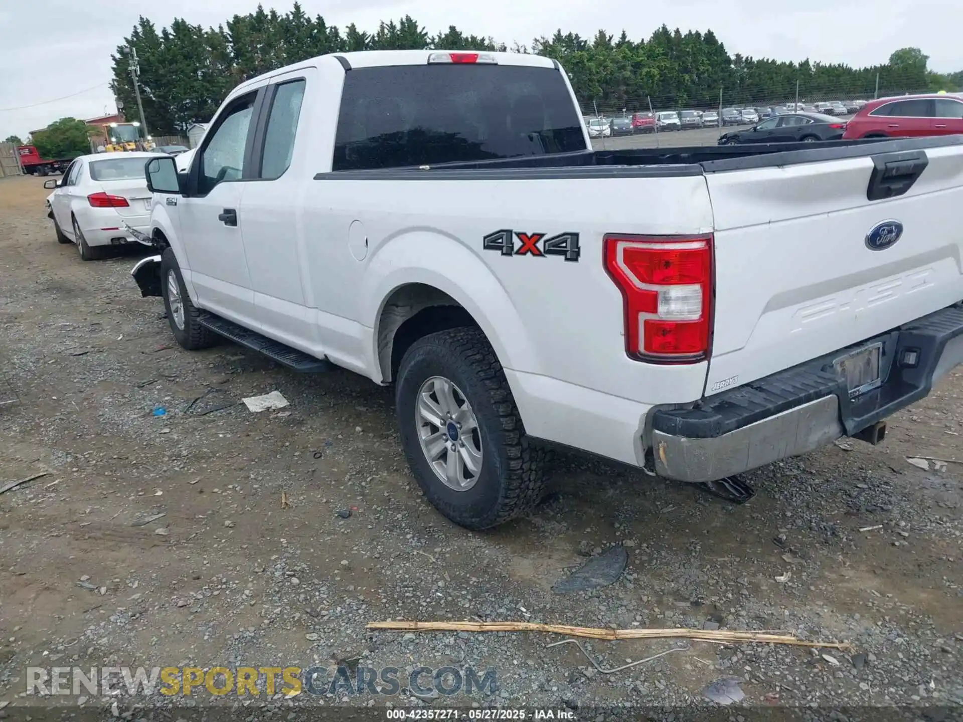 3 Photograph of a damaged car 1FTEX1EB7KFC60980 FORD F-150 2019