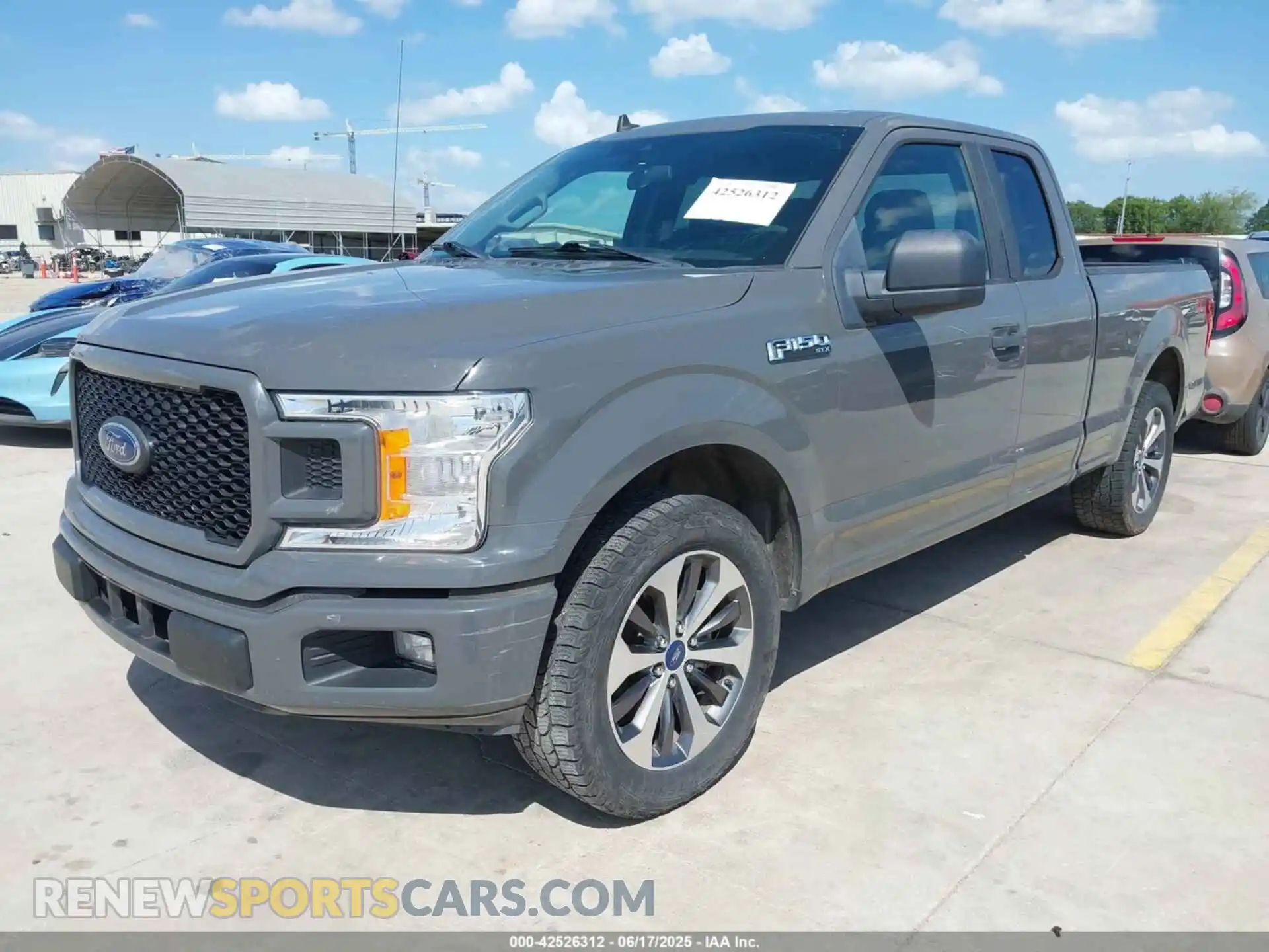 2 fotografías del automóvil dañado 1FTEX1CP4LFA18034 FORD F-150 2020