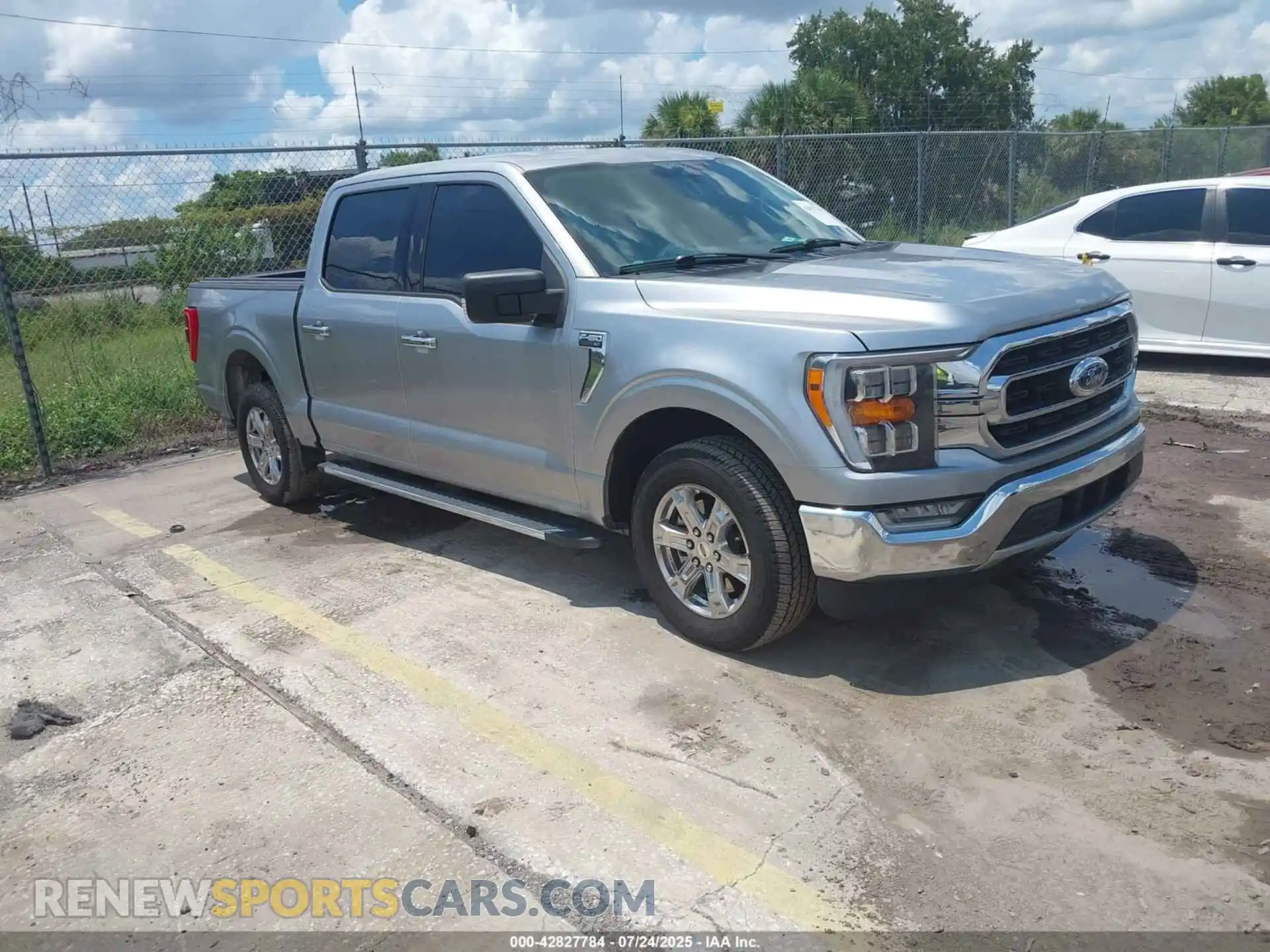 1 Photograph of a damaged car 1FTEW1CP5MFC59461 FORD F-150 2021